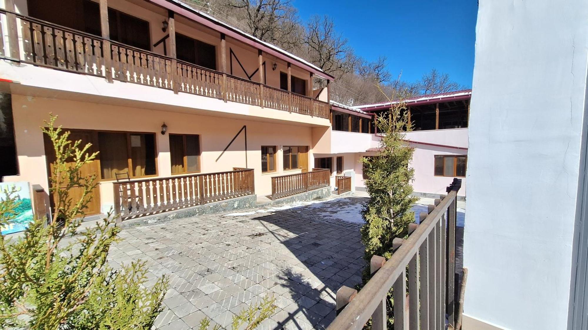 Tigris Dilijan Hotel Extérieur photo