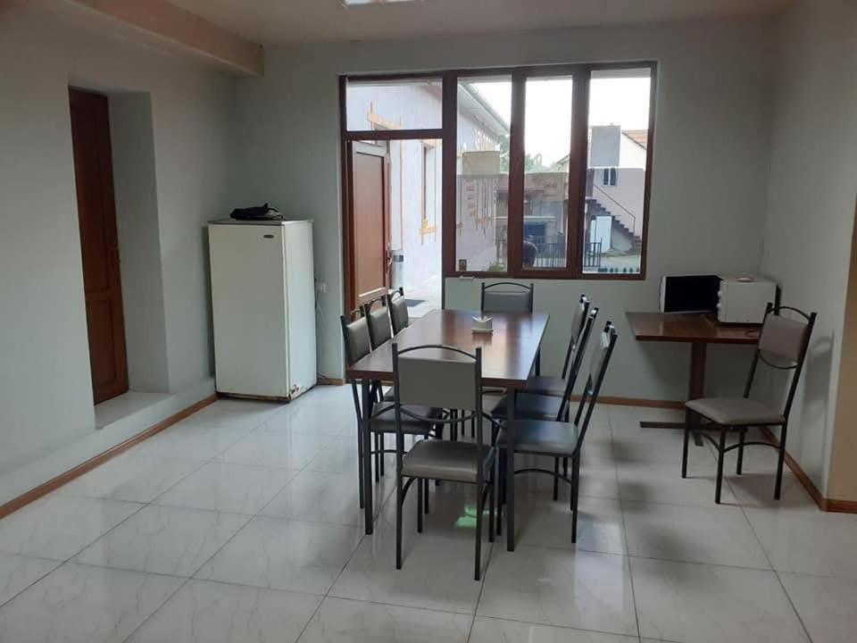 Tigris Dilijan Hotel Extérieur photo